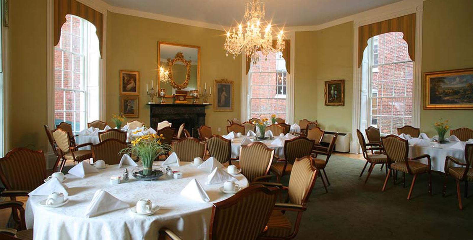 Image of Dining Room at Sister’s American Grille at The Martha Washington Hotel & Spa, 1832, Member of Historic Hotels of America, in Abingdon, Virginia, Taste